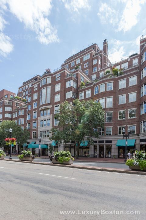 Luxury Boston - Heritage On The Garden Boston Condos